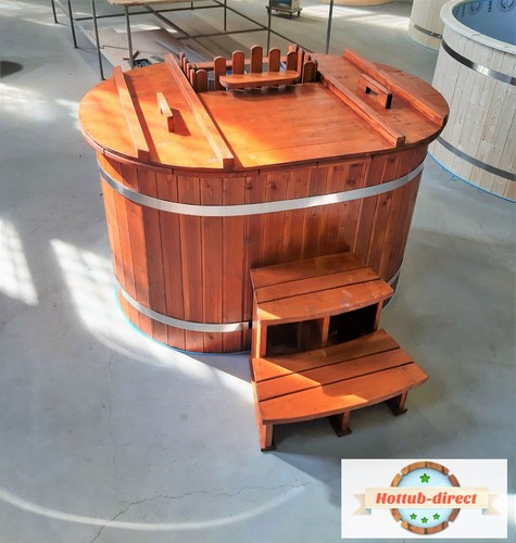Oval hot tub with - oval,